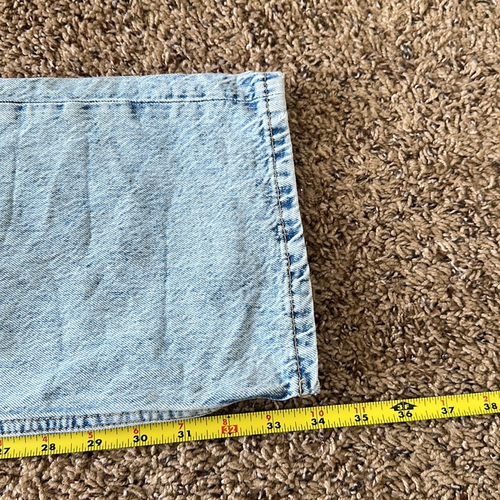 ZARA Ligh Wash High Waisted Distressed Mom Jeans Size 8 - Picture 15 of 16